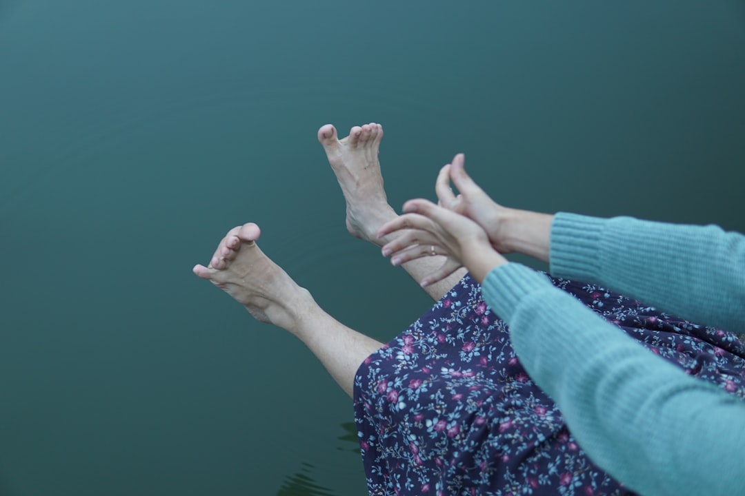 découvrez tout sur l’arthrite : ses causes, ses symptômes, les différents types (rhumatoïde, arthrose…) et les solutions pour soulager et mieux vivre avec la maladie.