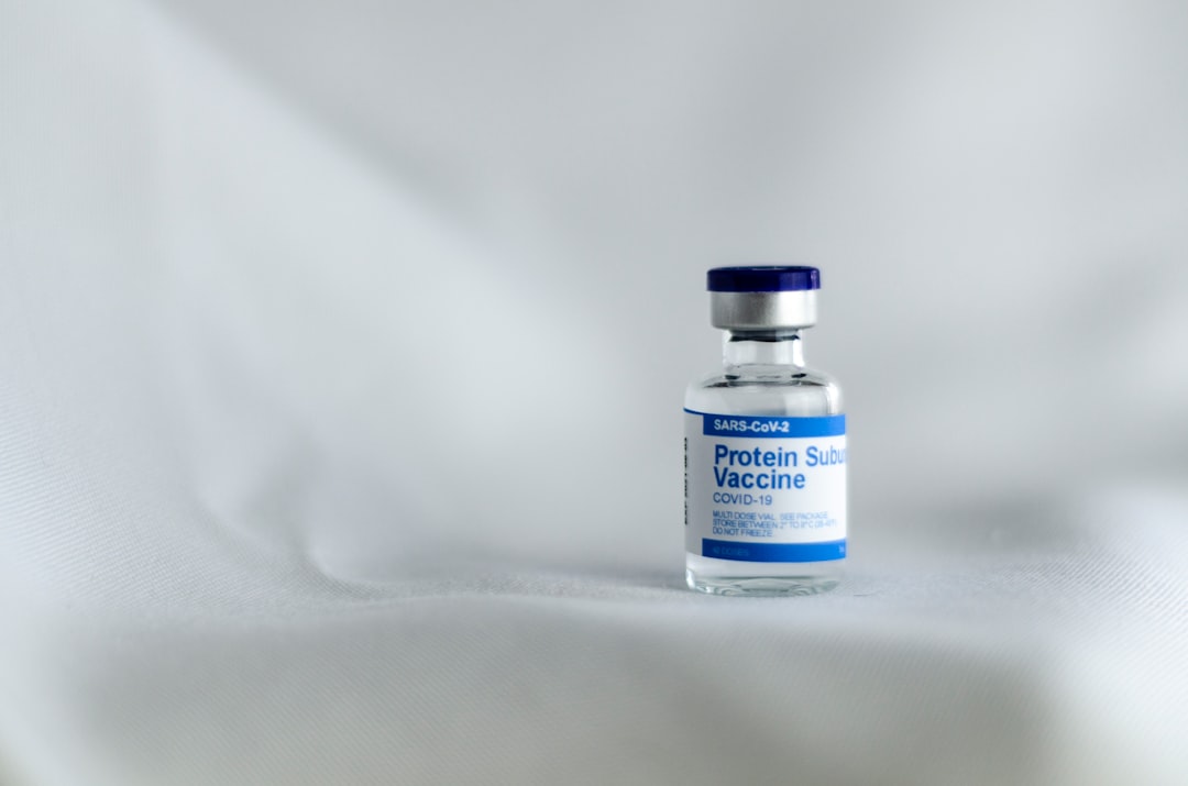 découvrez des solutions efficaces pour soulager la douleur cervicale. conseils, exercices et traitements pour retrouver confort et mobilité au quotidien.