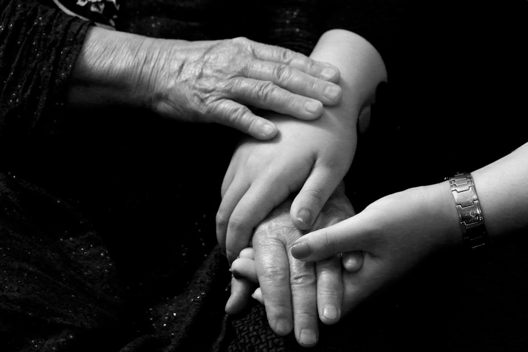 découvrez le rôle et les responsabilités d'un aidant familial : conseils, soutien et informations pratiques pour accompagner un proche au quotidien.