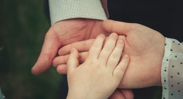 découvrez le concept d'héritage, ses implications légales et les démarches essentielles pour gérer une succession efficacement.